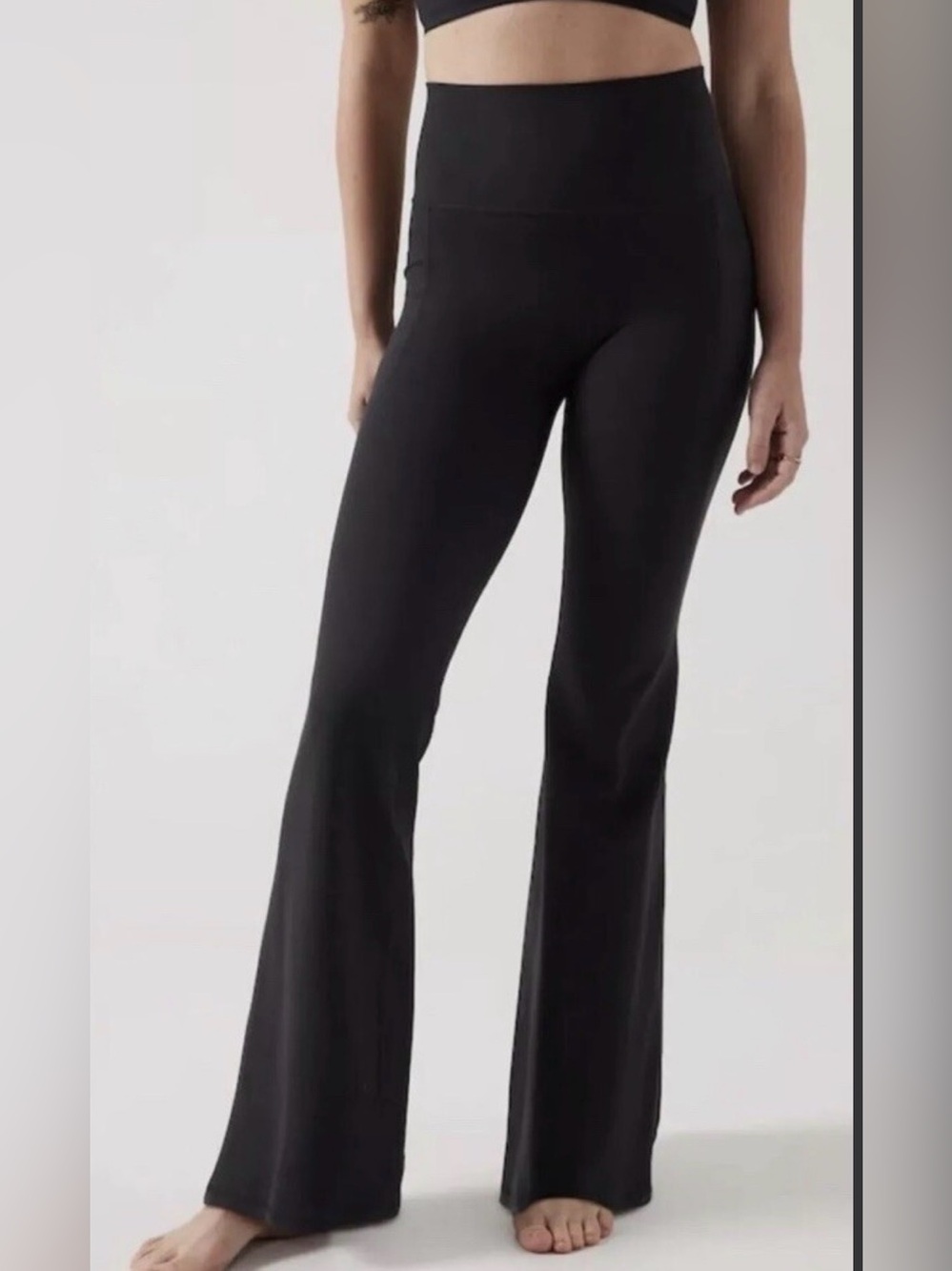 Athleta Salutation Stash Rib Flare Pants with Pockets Black size Small